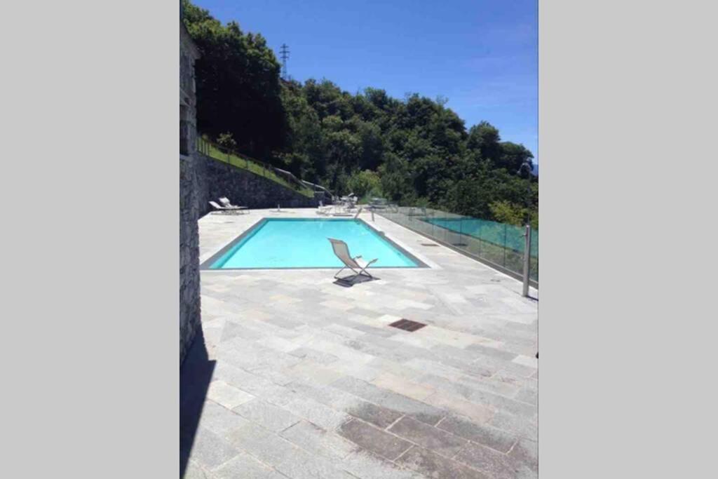 Beautiful Poolside And Stunning Lake View Gardenia ベッラーノ エクステリア 写真